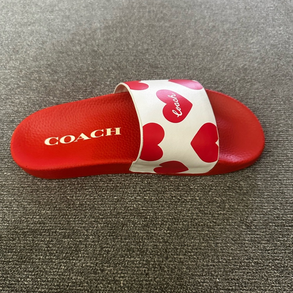 Brand coach ,size 7 and color Red
